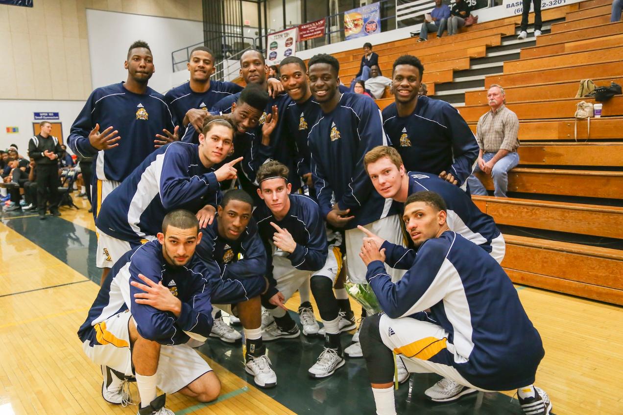 Canyons Heads to Postseason, Will Face L.A. Harbor on Wednesday