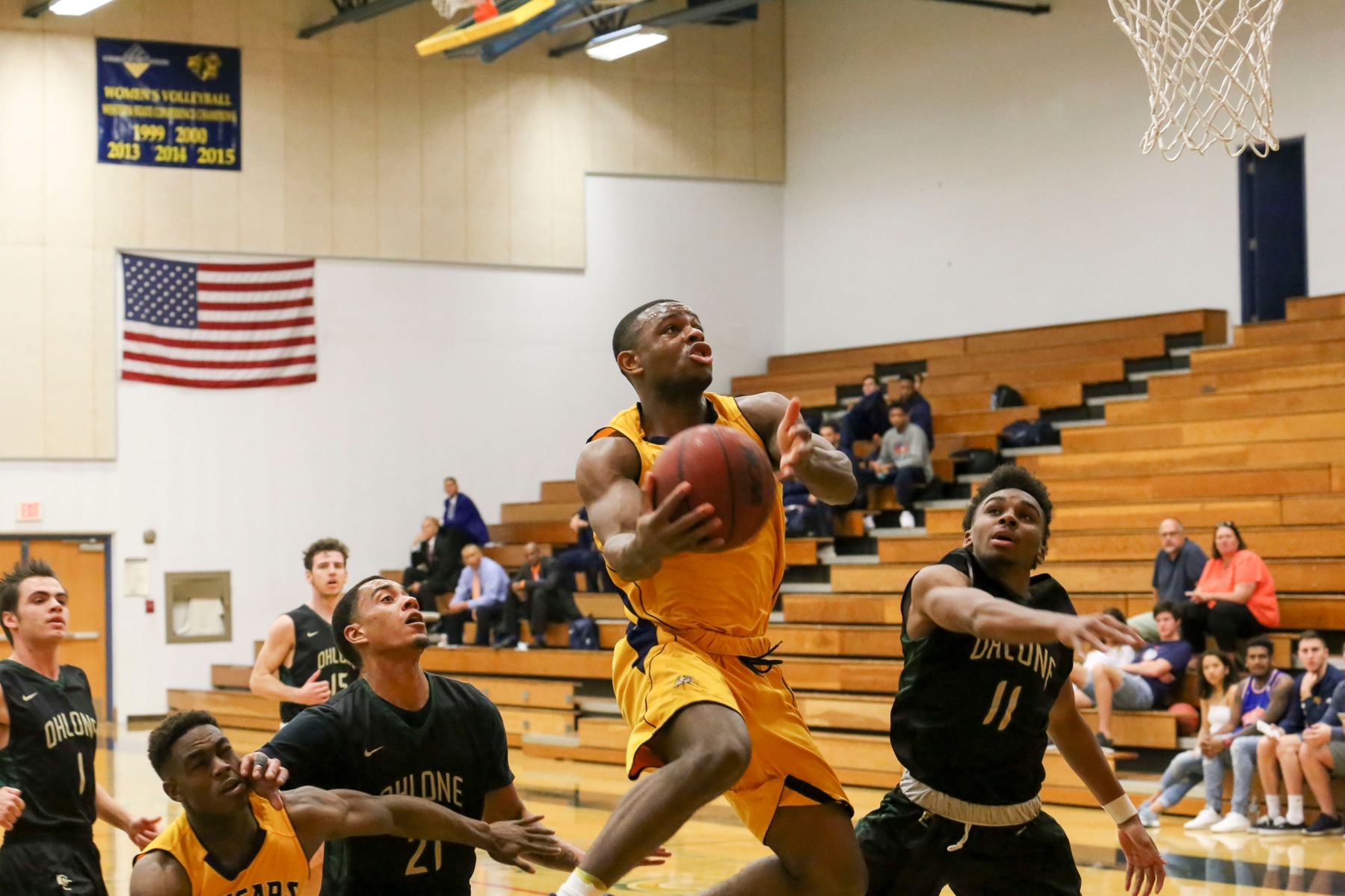 Cougars Close Out 'Holiday Classic' with 88-81 Loss to Ohlone