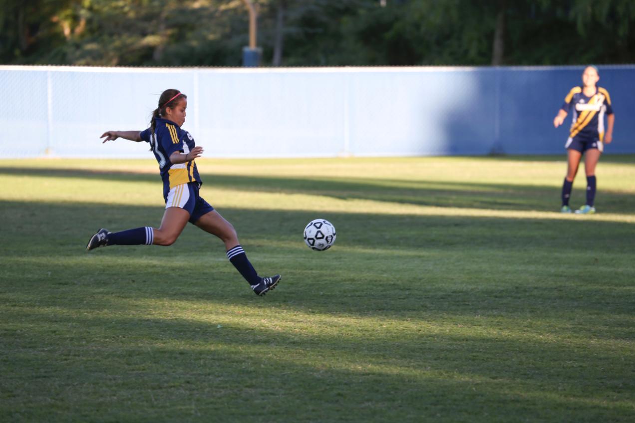 Canyons and L.A. Valley Play to 0-0 Draw