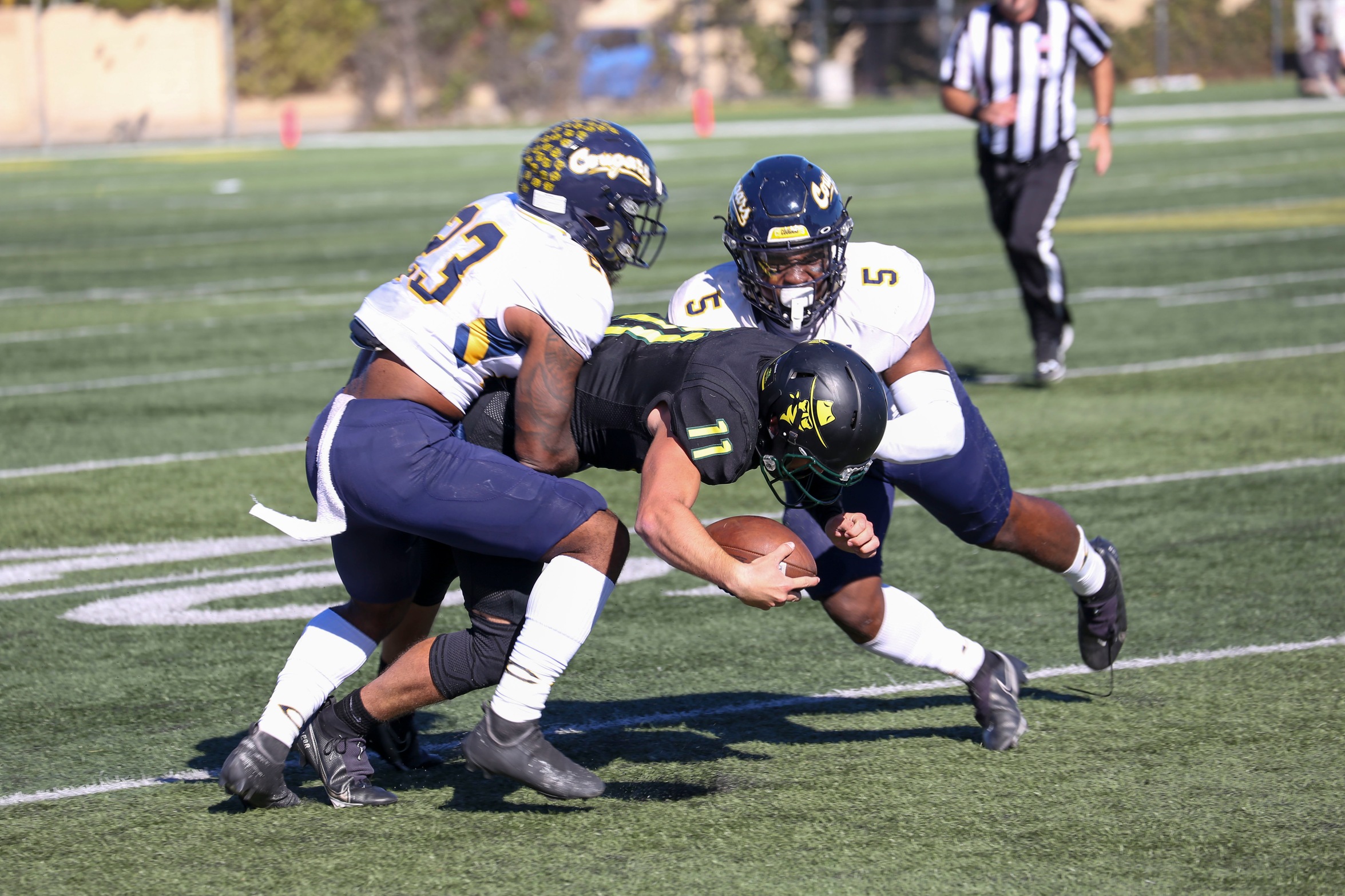 No. 3 seed College of the Canyons suffered a 20-10 postseason defeat at the hands of No. 2 Golden West College on Saturday, despite taking a tie game into the fourth quarter. Canyons has now advanced to the state playoffs in three straight seasons (2018, 2019, 2021) under head coach Ted Iacenda. — Jesse Muñoz/COC Sports Information