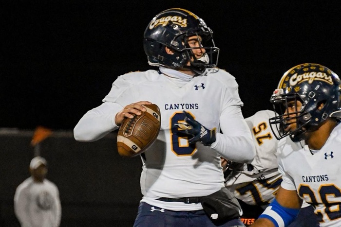 College of the Canyons football player Chayden Peery vs. Ventura College on Nov. 5, 2022.