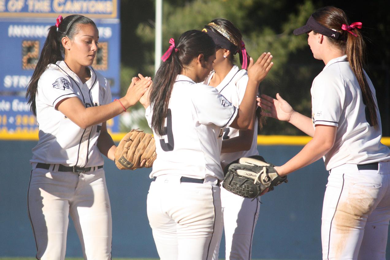 Cougars Only Notch Two Hits In Loss To Citrus
